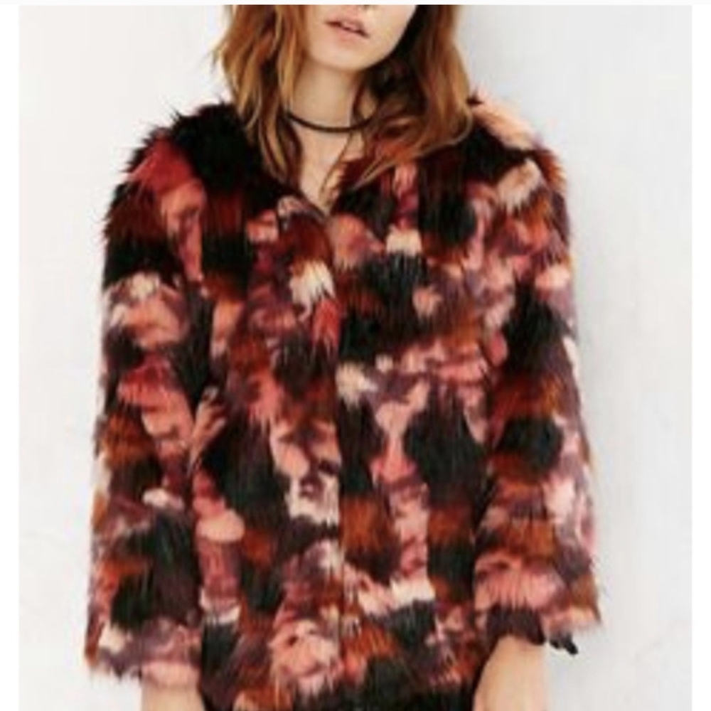 Urban Outfitters Ecote NWOT Mixed Faux Fur Coat Size S